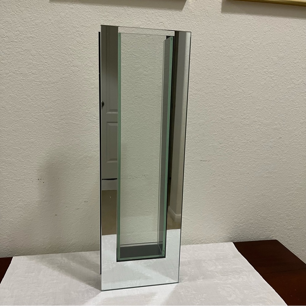 NIB Z Gallerie Large Positivo Crystal Clear Glass & Fine Mirror Vase.